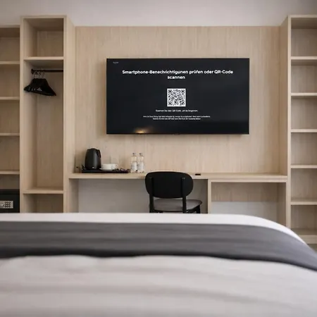 Niko Am Hbf Hotel 3*